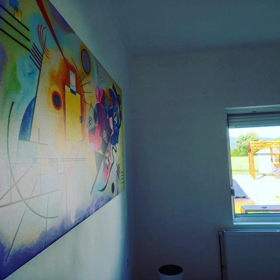 Hostal Skriveni Raj Gornji Milanovac Exterior foto